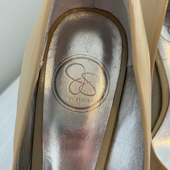Jessica Simpson Women’s Tan Stiletto Heel Size US7/EU37 - Picture 4 of 5
